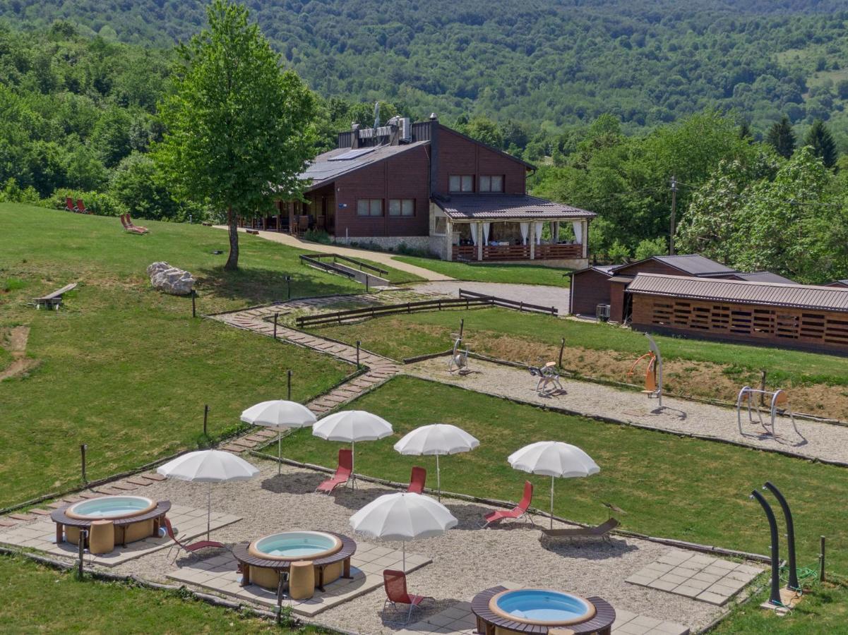 B&B Plitvice Lakes Villa Irene Селище Дрежницько Екстер'єр фото
