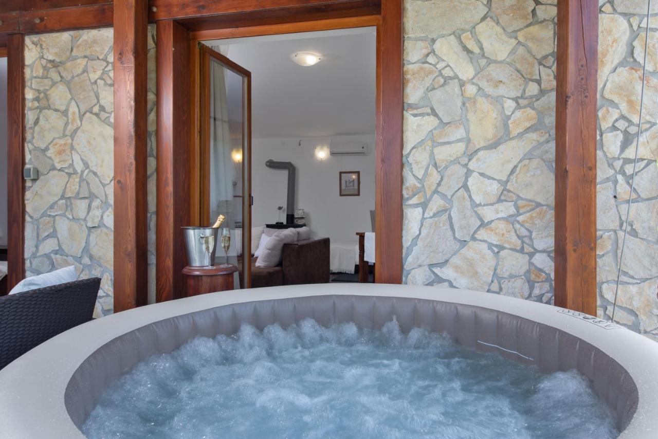 B&B Plitvice Lakes Villa Irene Селище Дрежницько Екстер'єр фото
