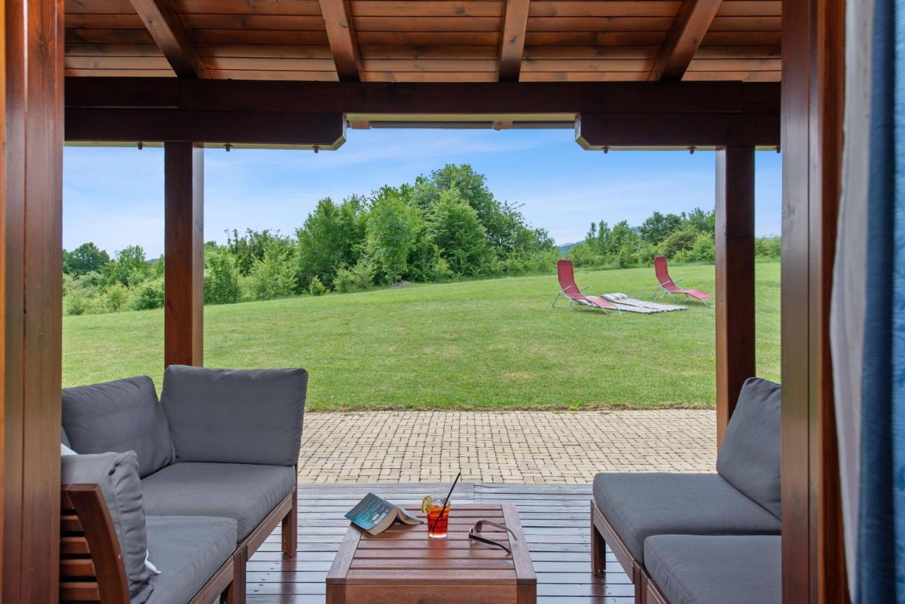 B&B Plitvice Lakes Villa Irene Селище Дрежницько Екстер'єр фото