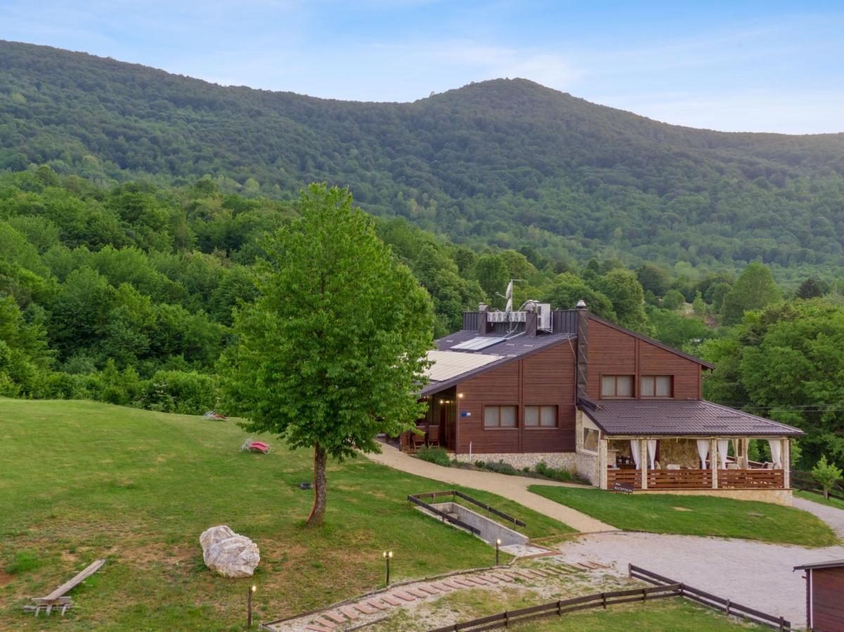 B&B Plitvice Lakes Villa Irene Селище Дрежницько Екстер'єр фото